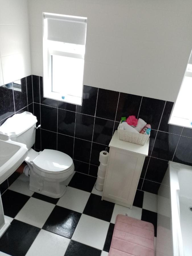 Apple Tree Cottage Rooskey Luaran gambar